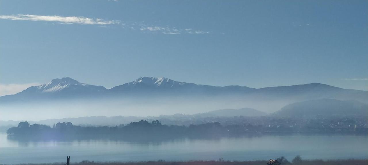 Montana Lake View Ioannina Ngoại thất bức ảnh